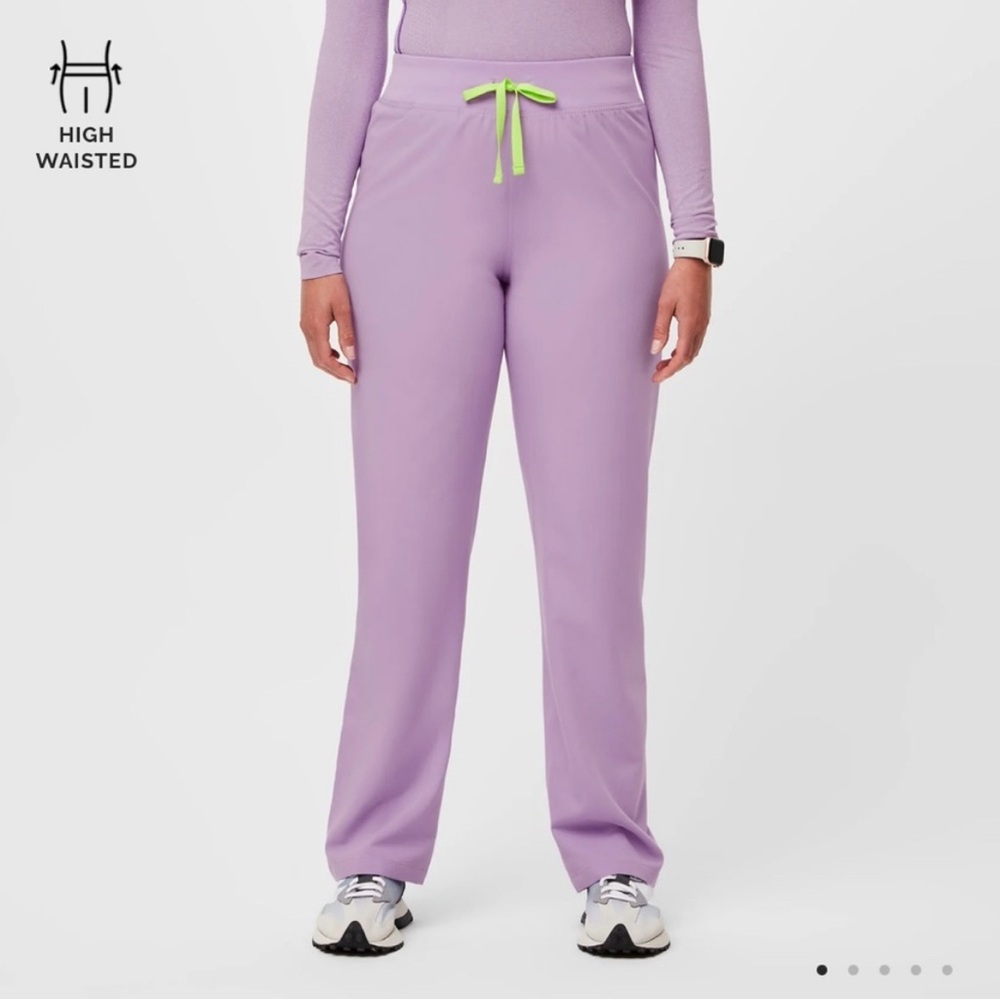 FIGS - Livingston Scrub Pants - Lavender Dew (Limited Edition) - Small/Tall